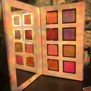 Alamar-Spanglish Eyeshadow Pallete